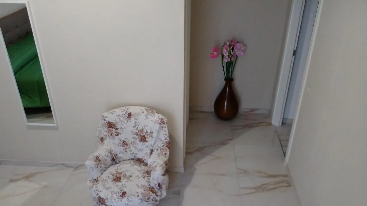 La Rosa Rossa Hotell Bari Italien